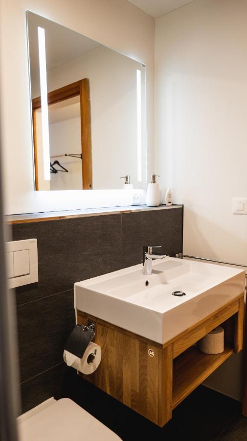 Wunderstay Alpine 403 Centric Studio Balcony/View Davos Extérieur photo