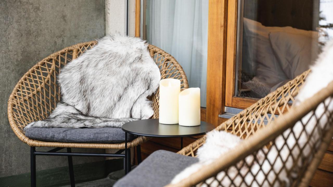 Wunderstay Alpine 403 Centric Studio Balcony/View Davos Extérieur photo